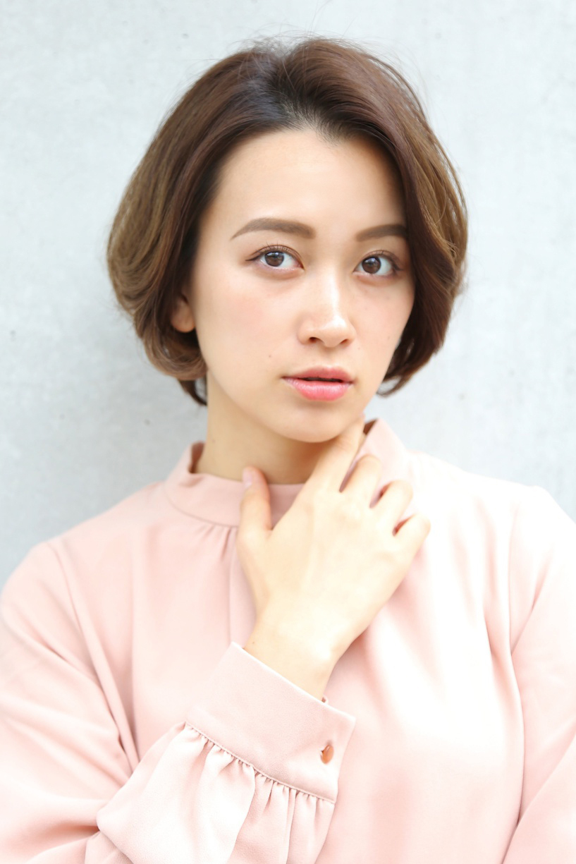 大人ボブアッシュブラウン