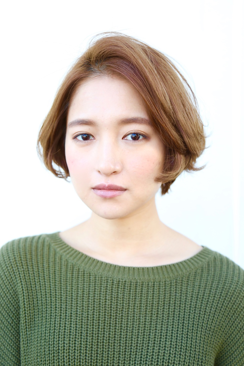 ひし形ショートボブ