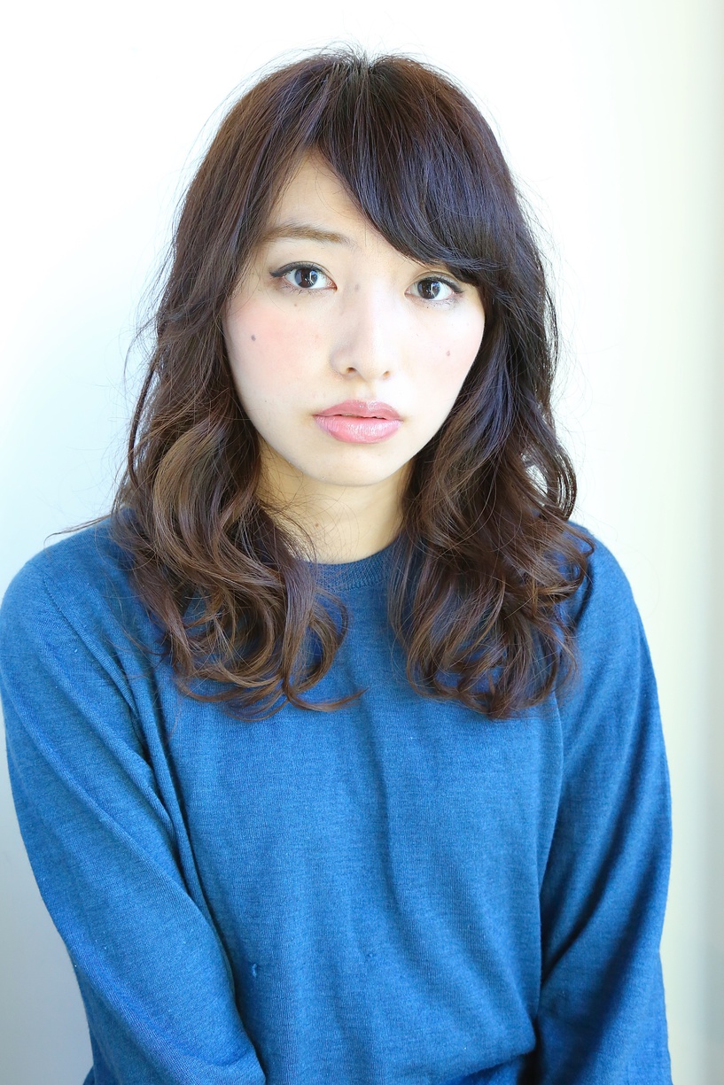 コンサバパーマスタイル