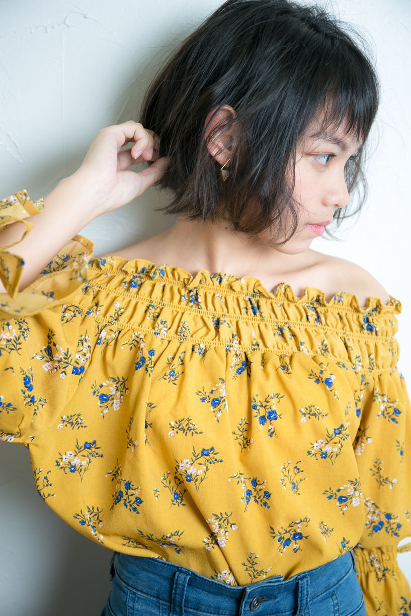 前下がりボブ×ショートバング