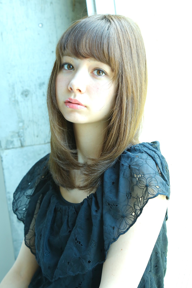 まとまるストレートヘア