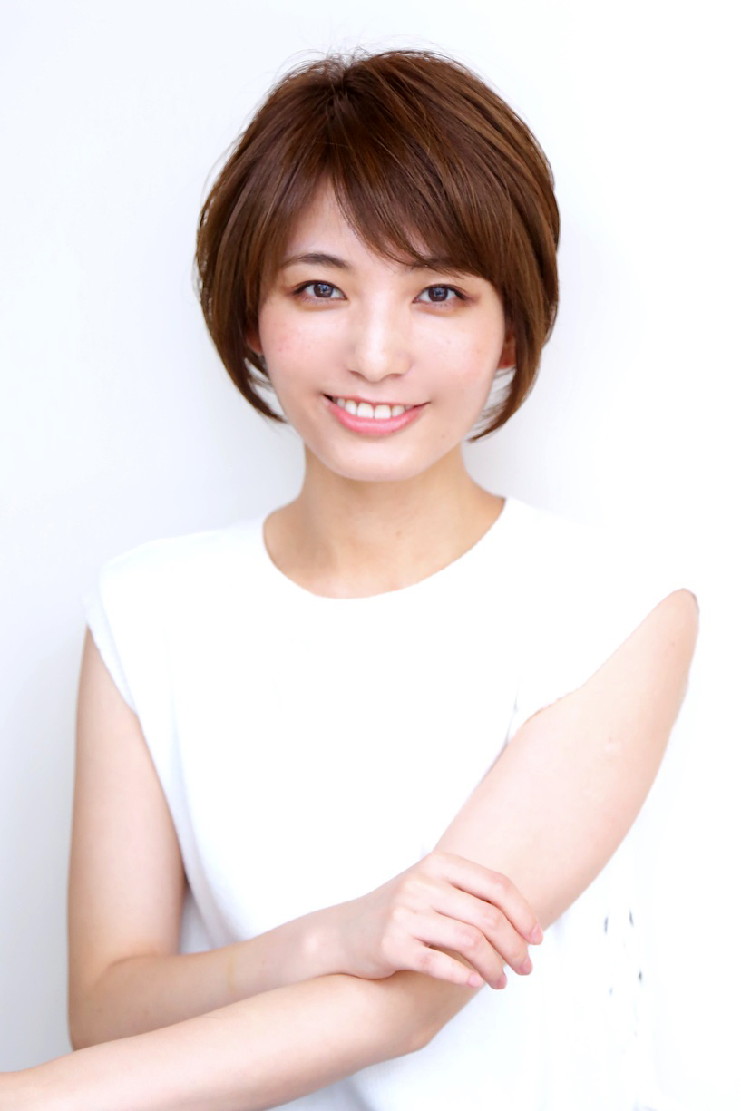 艶感ショートレイヤー